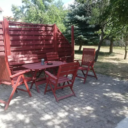 Gaestehaus Ochsenhof Апартаменты Фойхтванген